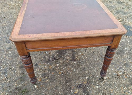 LATE VICTORIAN 4 DRAWER WALNUT PARTNERS WRITING TABLE - ADDITIONAL PHOTO 2