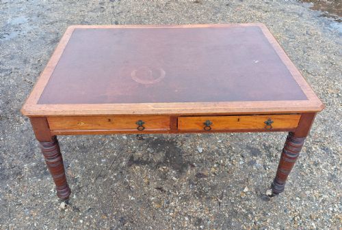 LATE VICTORIAN 4 DRAWER WALNUT PARTNERS WRITING TABLE - ADDITIONAL PHOTO 6