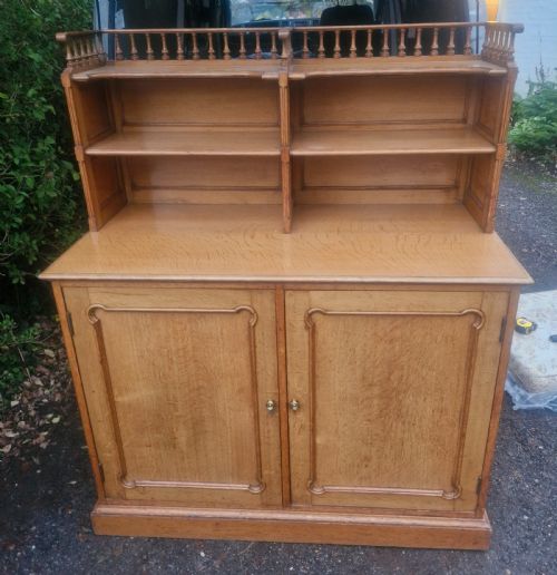 GOOD AND VERY USEFUL VICTORIAN GOLDEN OAK 2 DOOR CABINET - ADDITIONAL PHOTO 15
