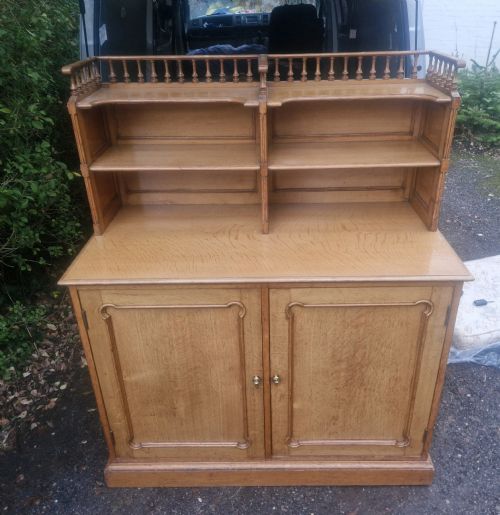 GOOD AND VERY USEFUL VICTORIAN GOLDEN OAK 2 DOOR CABINET - ADDITIONAL PHOTO 19