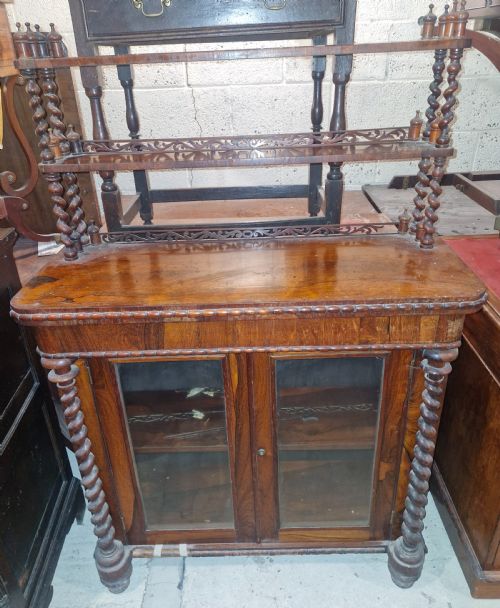 MID 19TH CENTURY ROSEWOOD 2 DOOR SIDE CABINET - ADDITIONAL PHOTO 1