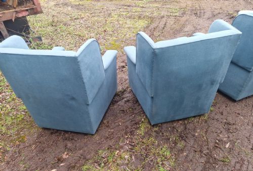 SET OF 4 WELL MADE COUNTRY HOUSE UPHOLSTERED ARMCHAIRS - ADDITIONAL PHOTO 4