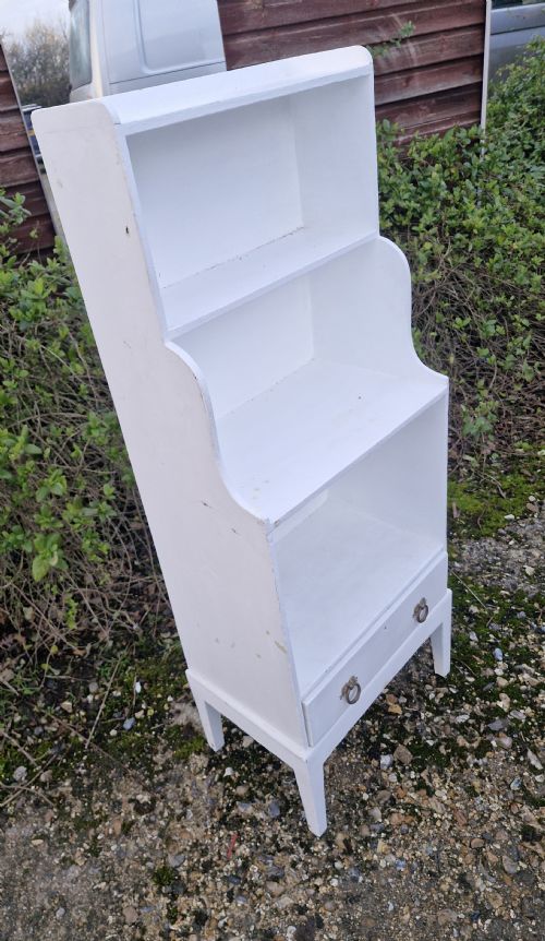 REGENCY LATER PAINTED PINE WATERFALL BOOKCASE WITH DRAWER - ADDITIONAL PHOTO 5