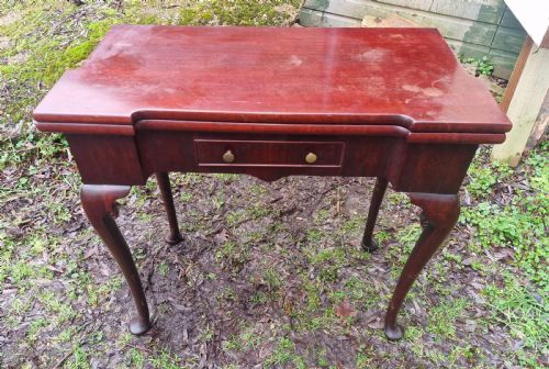 MAHOGANY GAMES TABLE - ADDITIONAL PHOTO 2
