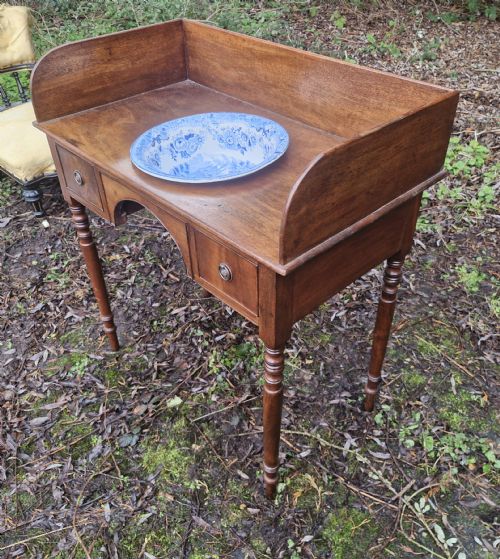 REGENCY MAHOGANY WASHSTAND WITH GOOD BLUE AND WHITE BOWL - ADDITIONAL PHOTO 3