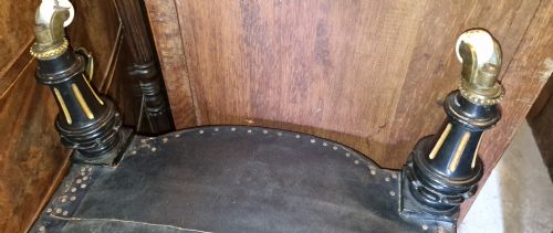PAIR OF VICTORIAN NURSING CHAIRS OF GOOD SIZE - ADDITIONAL PHOTO 5