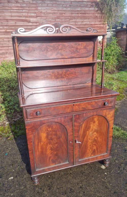 REGENCY MAHOGANY SIDE CABINET - ADDITIONAL PHOTO 3
