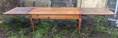 LARGE FRENCH FARMHOUSE KITCHEN EXTENDING DINING TABLE - ADDITIONAL PHOTO 10