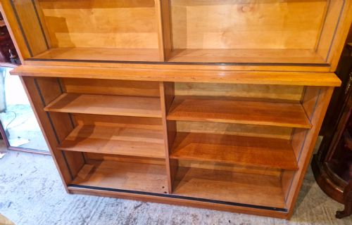 OAK OPEN FRONT BOOKCASE WITH ADJUSTABLE SHELVES - ADDITIONAL PHOTO 6