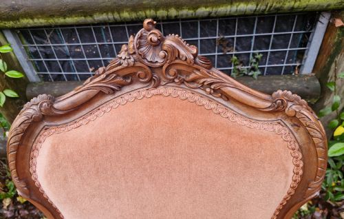 PAIR OF WALNUT CARVED FRAMED UPHOLSTERED FAUTEUIL ARMCHAIRS - ADDITIONAL PHOTO 1