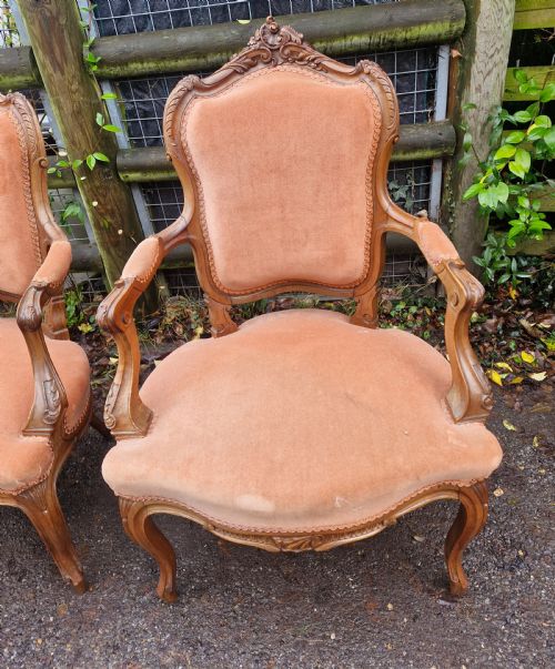 PAIR OF WALNUT CARVED FRAMED UPHOLSTERED FAUTEUIL ARMCHAIRS - ADDITIONAL PHOTO 5