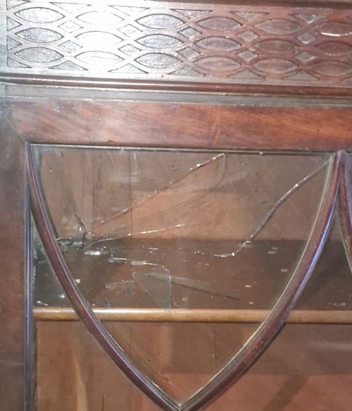 LARGE MAHOGANY LIBRARY BOOKCASE - ADDITIONAL PHOTO 24