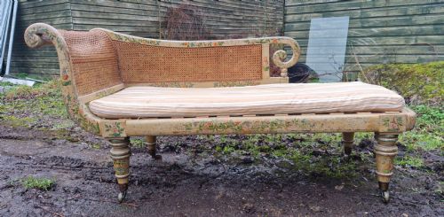 regency painted chaise longue - CATEGORY: ANTIQUE SOFAS - DATED REGENCY