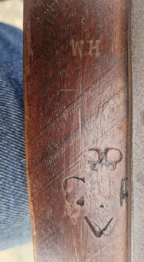 EARLY 20TH CENTURY MAHOGANY MILITARY DESK ARMCHAIR STAMPED - ADDITIONAL PHOTO 4