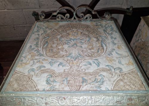 PAIR OF UNUSUAL DECORATED AND PAINTED LEATHER BEDSIDE CABINETS - ADDITIONAL PHOTO 14