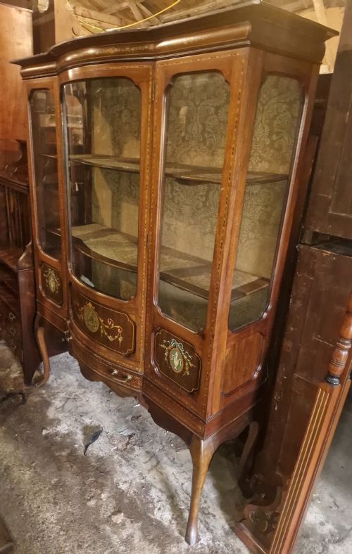 EDWARDIAN PAINTED MAHOGANY DISPLAY CABINET - ADDITIONAL PHOTO 4