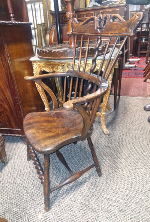 19TH CENTURY WINDSOR ARMCHAIR - ADDITIONAL PHOTO 2