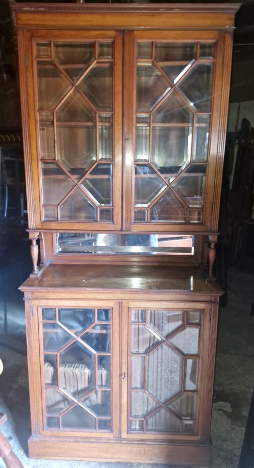 EDWARDIAN WALNUT 2 PART BOOKCASE CABINET ADJUSTABLE SHELVES - ADDITIONAL PHOTO 2