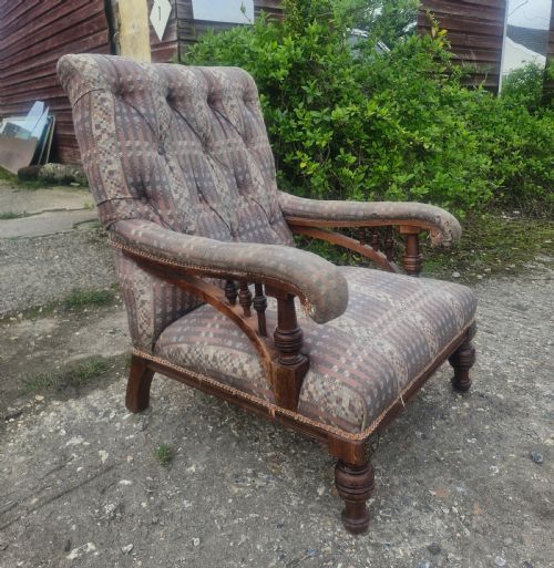 LATE VICTORIAN BUTTON BACK UPHOLSTERED ARMCHAIR - ADDITIONAL PHOTO 2