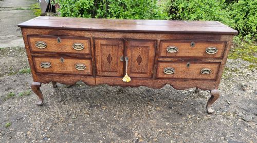 antique shropshire oak and banded dresser base - CATEGORY: ANTIQUE SIDEBOARDS - DATED 19TH CENTURY