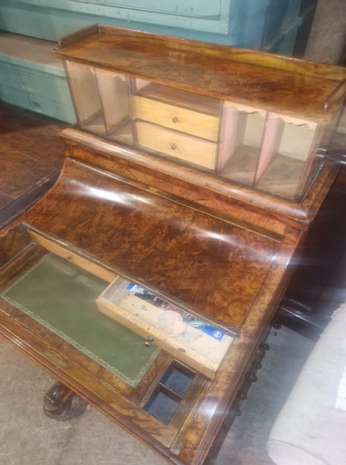 VICTORIAN BURR WALNUT POP UP DAVENPORT - ADDITIONAL PHOTO 11