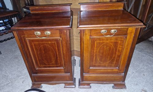 VERY CLOSE MATCHED PAIR OF INLAID MAHOGANY BEDSIDE OR SHOE CABINETS - ADDITIONAL PHOTO 4