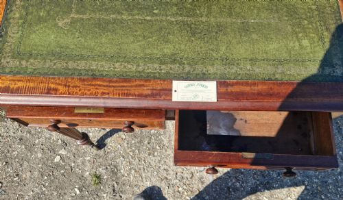 EARLY VICTORIAN MAHOGANY 2 DRAWER WRITING TABLE - ADDITIONAL PHOTO 3