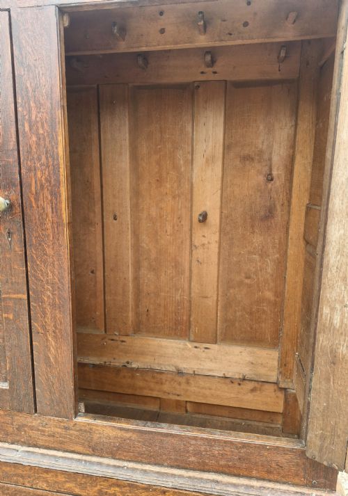 LATE GEORGIAN OAK 2 PART HOUSEKEEPERS CUPBOARD - ADDITIONAL PHOTO 6