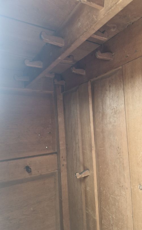 LATE GEORGIAN OAK 2 PART HOUSEKEEPERS CUPBOARD - ADDITIONAL PHOTO 14
