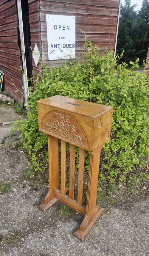 OAK COLLECTION BOX OR A USEFUL OFFICE SWEAR BOX - ADDITIONAL PHOTO 1