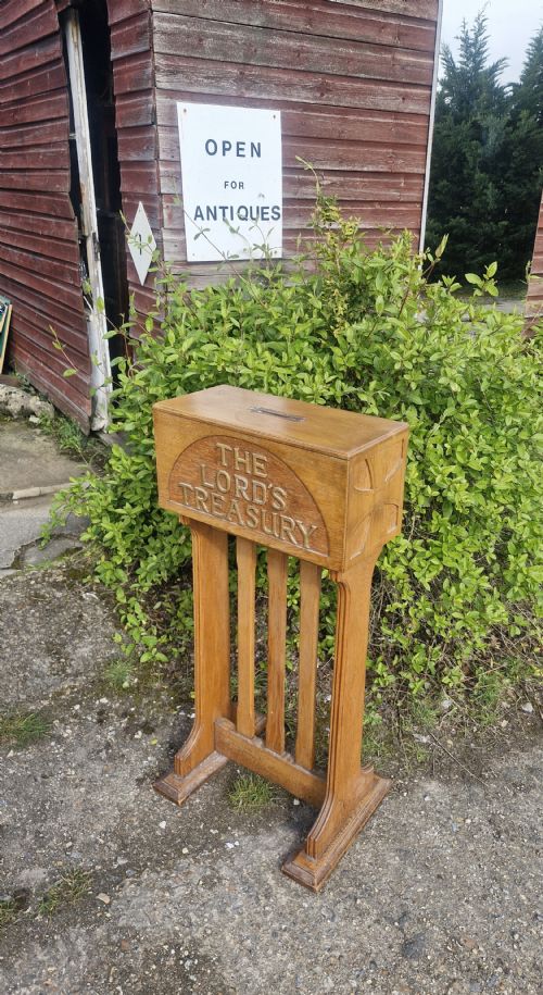 OAK COLLECTION BOX OR A USEFUL OFFICE SWEAR BOX - ADDITIONAL PHOTO 3