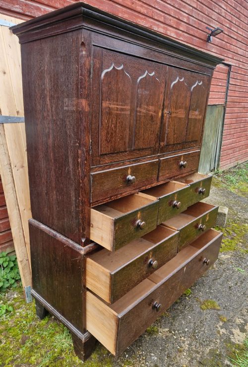 REGENCY OAK HOUSEKEEPERS CUPBOARD - ADDITIONAL PHOTO 7