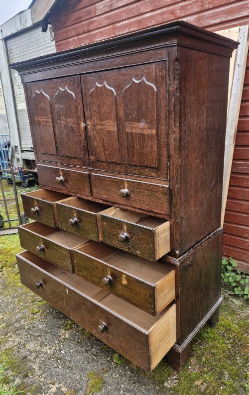 REGENCY OAK HOUSEKEEPERS CUPBOARD - ADDITIONAL PHOTO 14