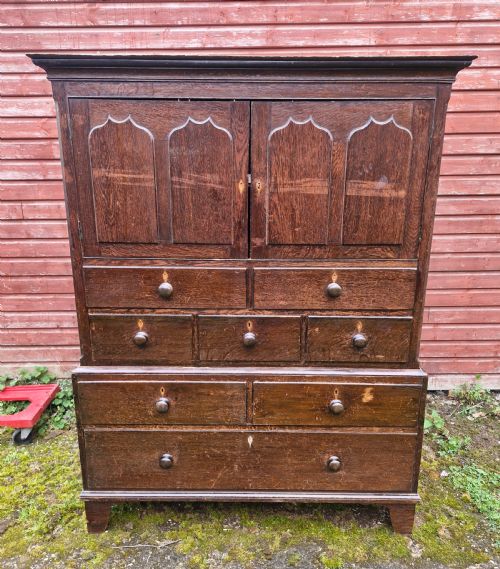REGENCY OAK HOUSEKEEPERS CUPBOARD - ADDITIONAL PHOTO 15