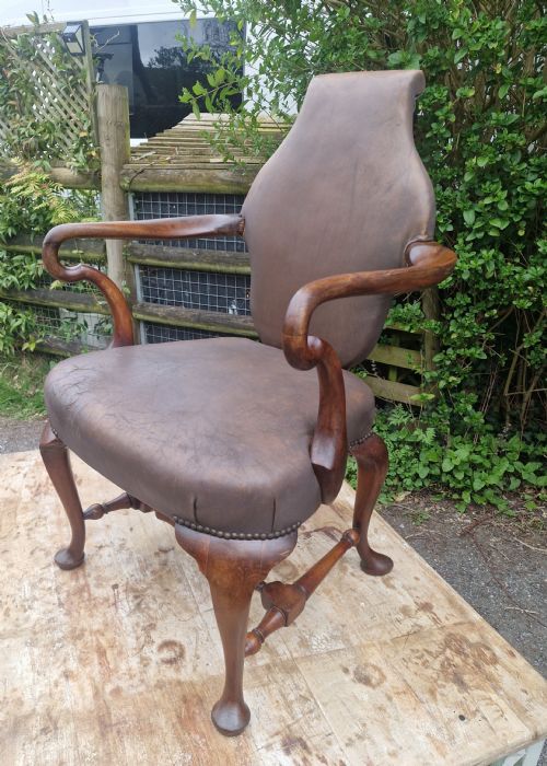 QUEEN ANNE STYLE UPHOLSTERED DESK ARMCHAIR - ADDITIONAL PHOTO 5