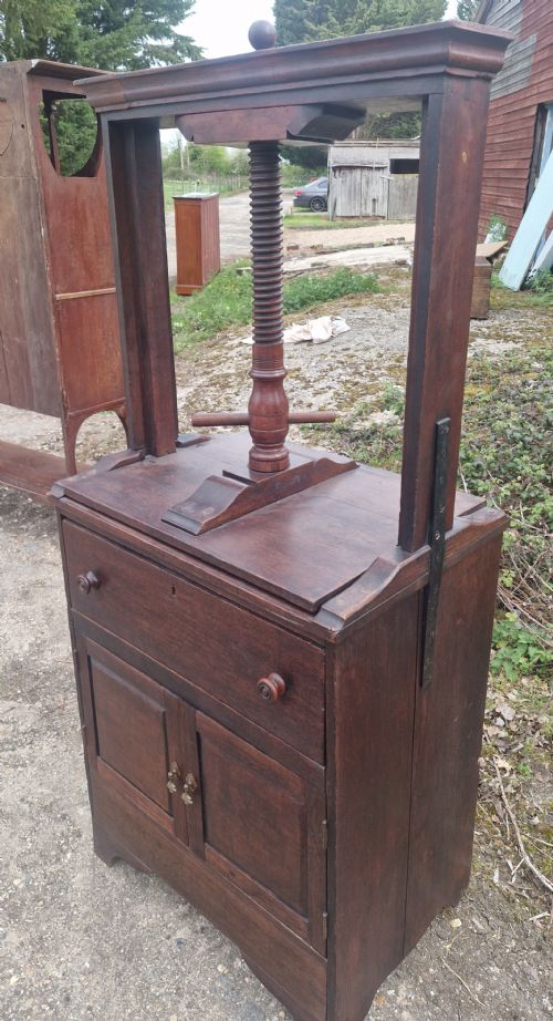 EARLY VICTORIAN OAK BOOK PRESS - ADDITIONAL PHOTO 3
