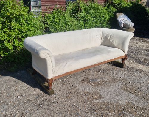VICTORIAN COUNTRY HOUSE SOFA WITH 2 LOOSE COVERS - ADDITIONAL PHOTO 23