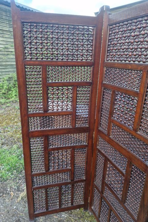 MOORISH 3 FOLD DRESSING SCREEN - ADDITIONAL PHOTO 2