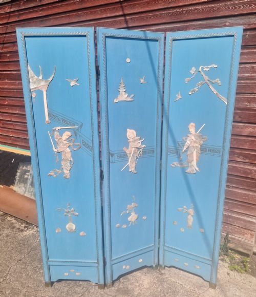 ORIENTAL 3 FOLD DRESSING SCREEN