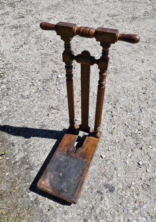 REGENCY OAK COUNTRY HOUSE BOOT JACK - ADDITIONAL PHOTO 2