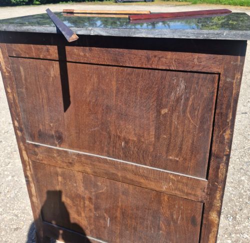 19TH CENTURY MARBLE TOP FRENCH MAHOGANY CHEST OF DRAWERS - ADDITIONAL PHOTO 1