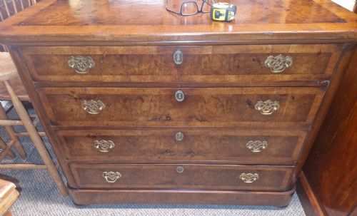 WALNUT CHEST OF DRAWERS - ADDITIONAL PHOTO 7