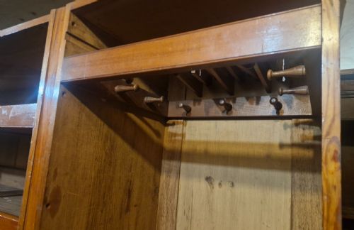 GOOD VICTORIAN PITCH PINE WARDROBE - ADDITIONAL PHOTO 4