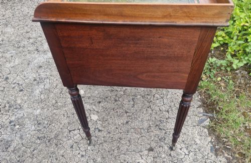 REGENCY MAHOGANY WRITING TABLE WITH A GILLOWS STYLE LEGS - ADDITIONAL PHOTO 7