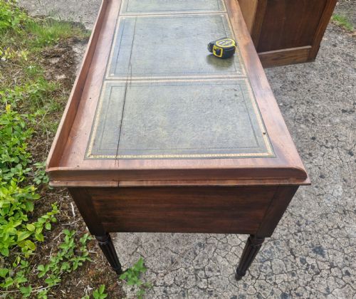 REGENCY MAHOGANY WRITING TABLE WITH A GILLOWS STYLE LEGS - ADDITIONAL PHOTO 10