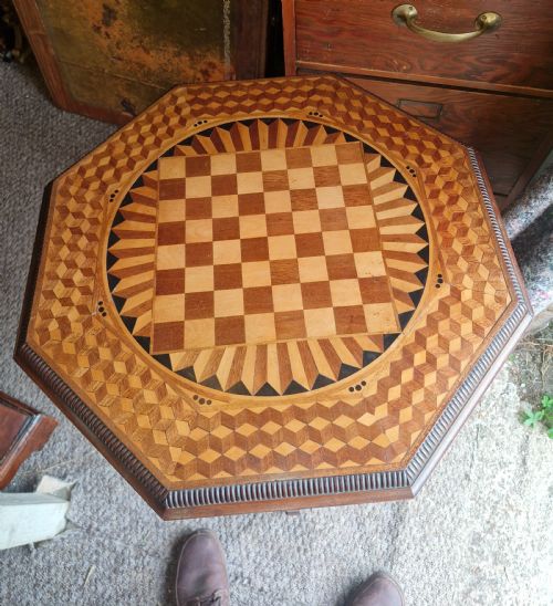 LATE VICTORIAN INLAID AND PARQUETRY GAMES TABLE - ADDITIONAL PHOTO 4