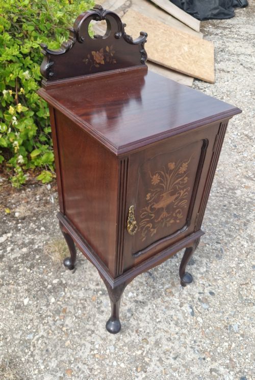 LATE VICTORIAN INLAID MAHOGANY BEDSIDE CABINET - ADDITIONAL PHOTO 5
