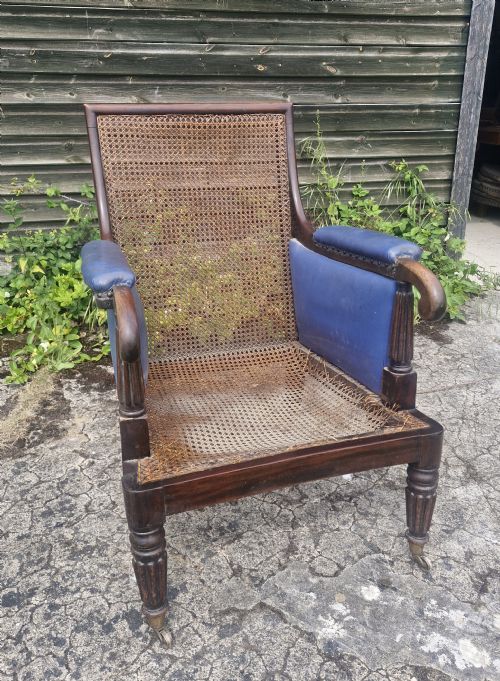 19TH CENTURY MAHOGANY BERGERE LIBRARY ARMCHAIR - ADDITIONAL PHOTO 7