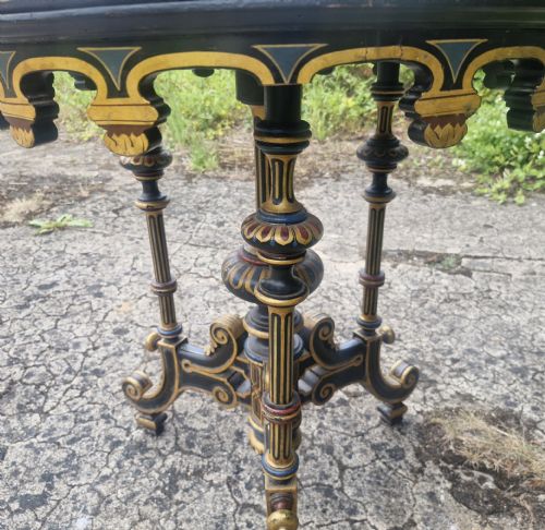 19TH CENTURY PAINTED AND DECORATED OCCASIONAL TABLE - ADDITIONAL PHOTO 10