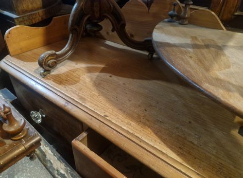 VICTORIAN PINE CHEST OF DRAWERS - ADDITIONAL PHOTO 3